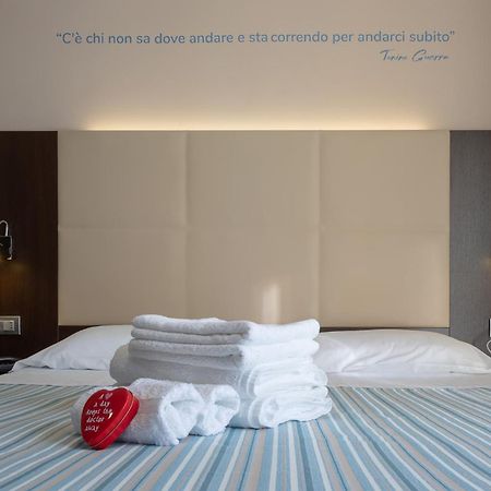 Gimmi Hotel Rimini Extérieur photo