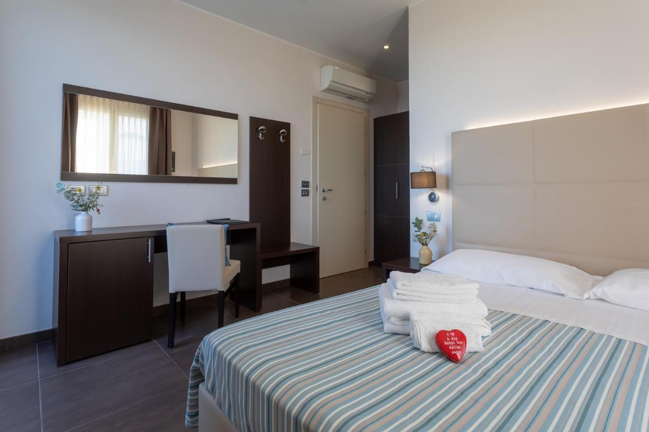 Gimmi Hotel Rimini Extérieur photo