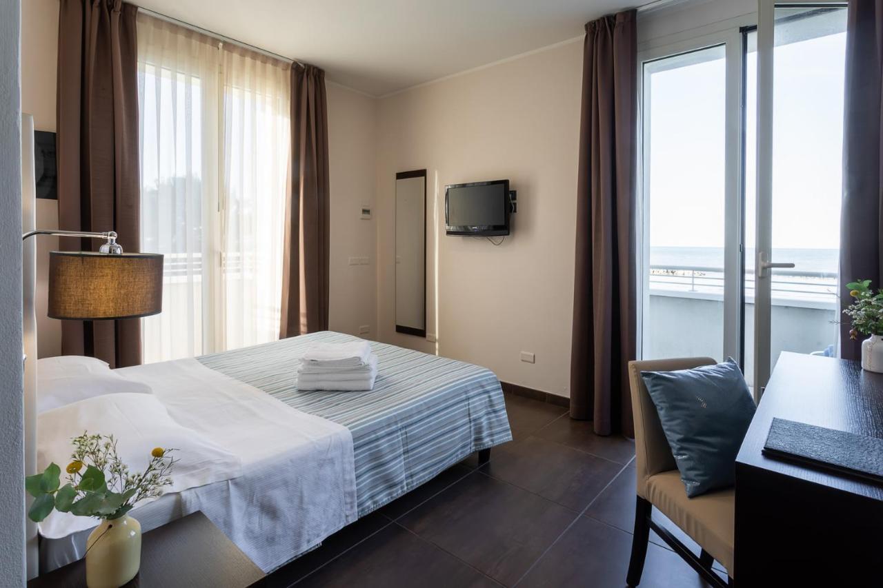 Gimmi Hotel Rimini Extérieur photo