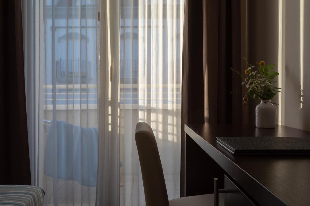 Gimmi Hotel Rimini Extérieur photo